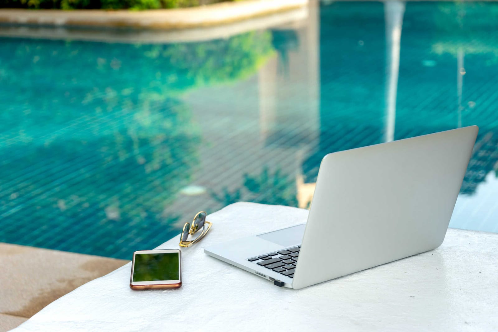 How to Choose the Right Lawn Care Management Software