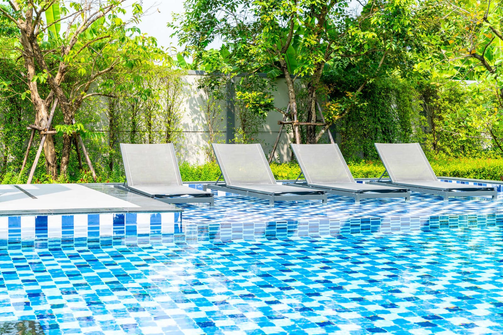 How to Set Realistic Expectations for Lawn Service Results