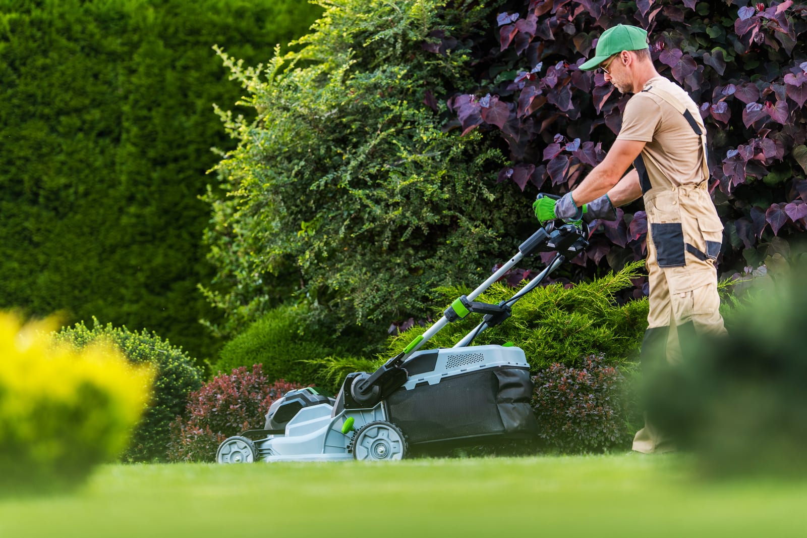 The Complete Guide to Content Marketing for Lawn Care