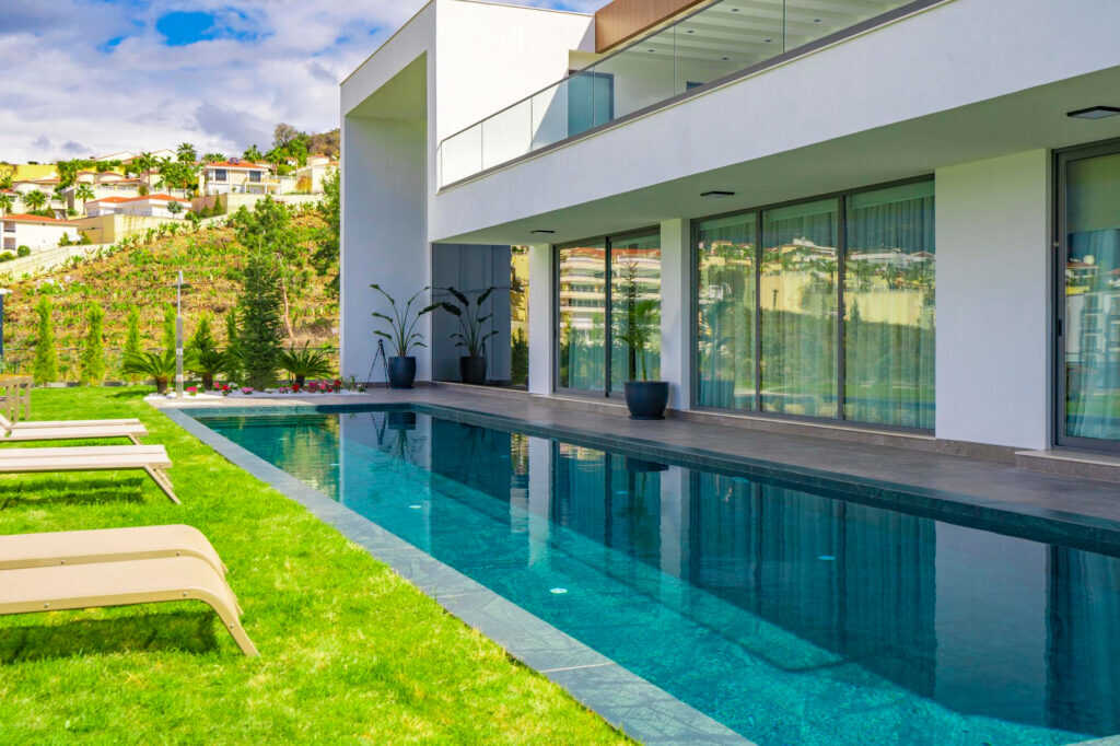 The Ultimate Guide to Use Software Effectively for Lawn Services