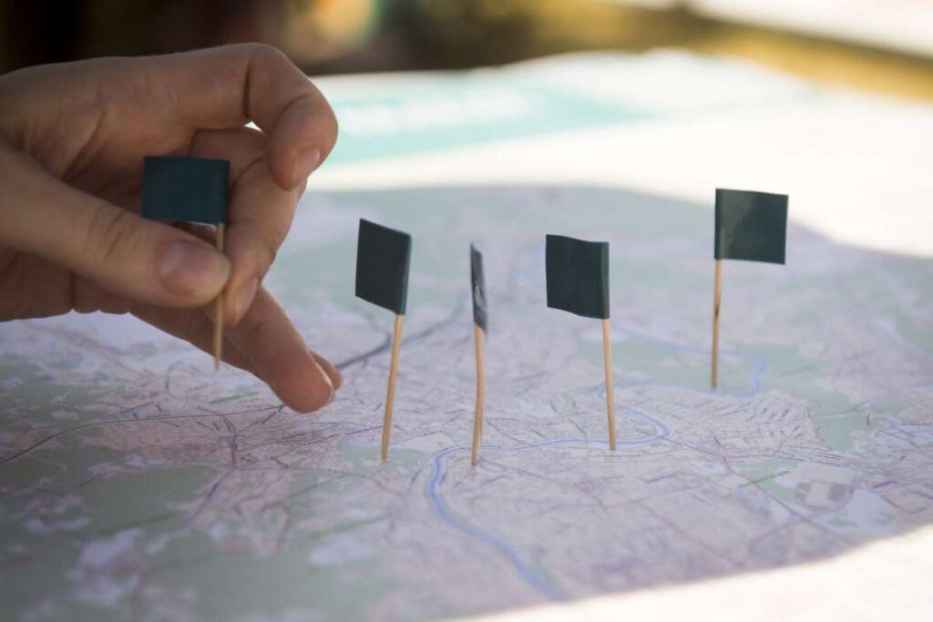 How to Use Personal Touches to Strengthen Relationships