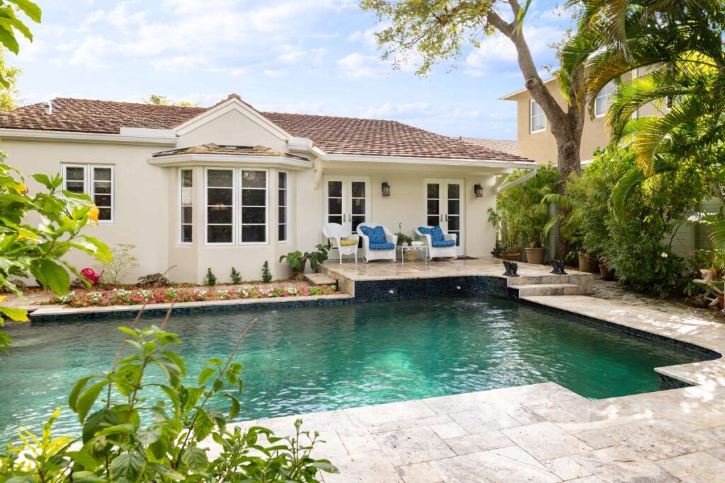 Set Pricing Tips for Lawn Professionals