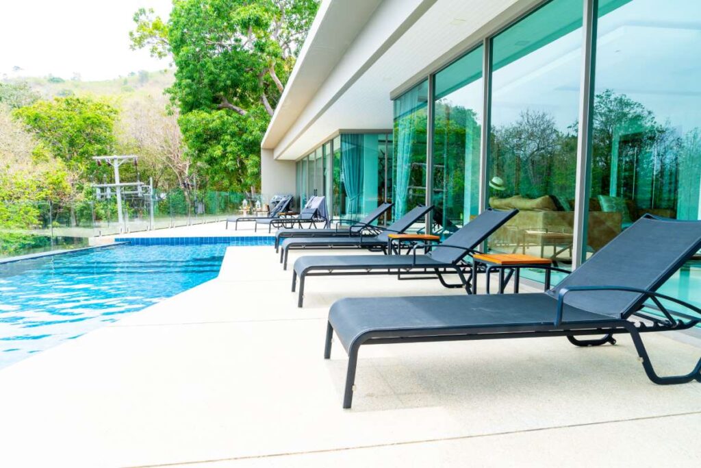 The Best Branding Tools for Small Lawn Companies