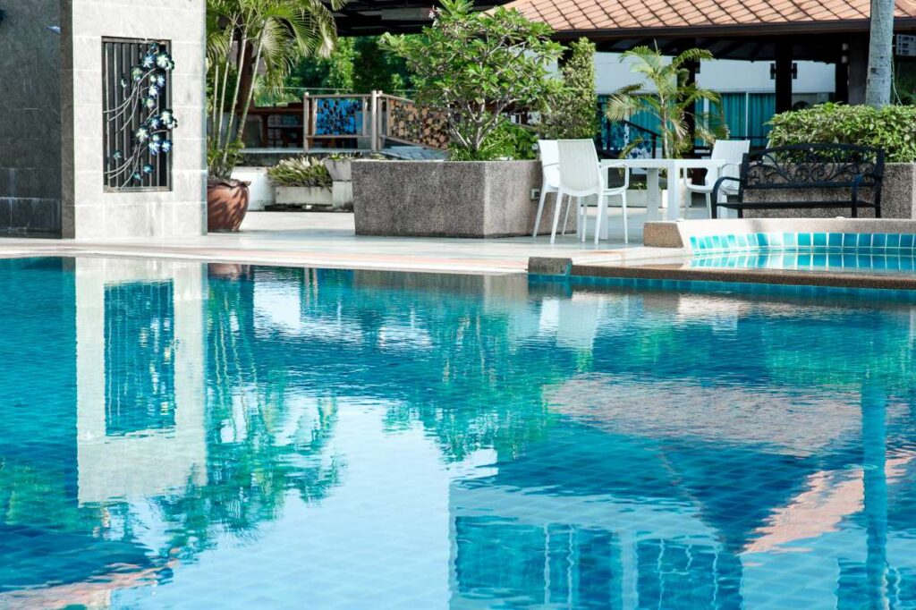 How to Prepare Your Lawn Business for Economic Shifts